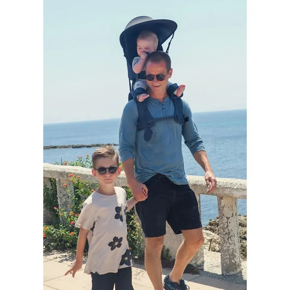 Pare soleil pour porte bébé d'épaule g5 black