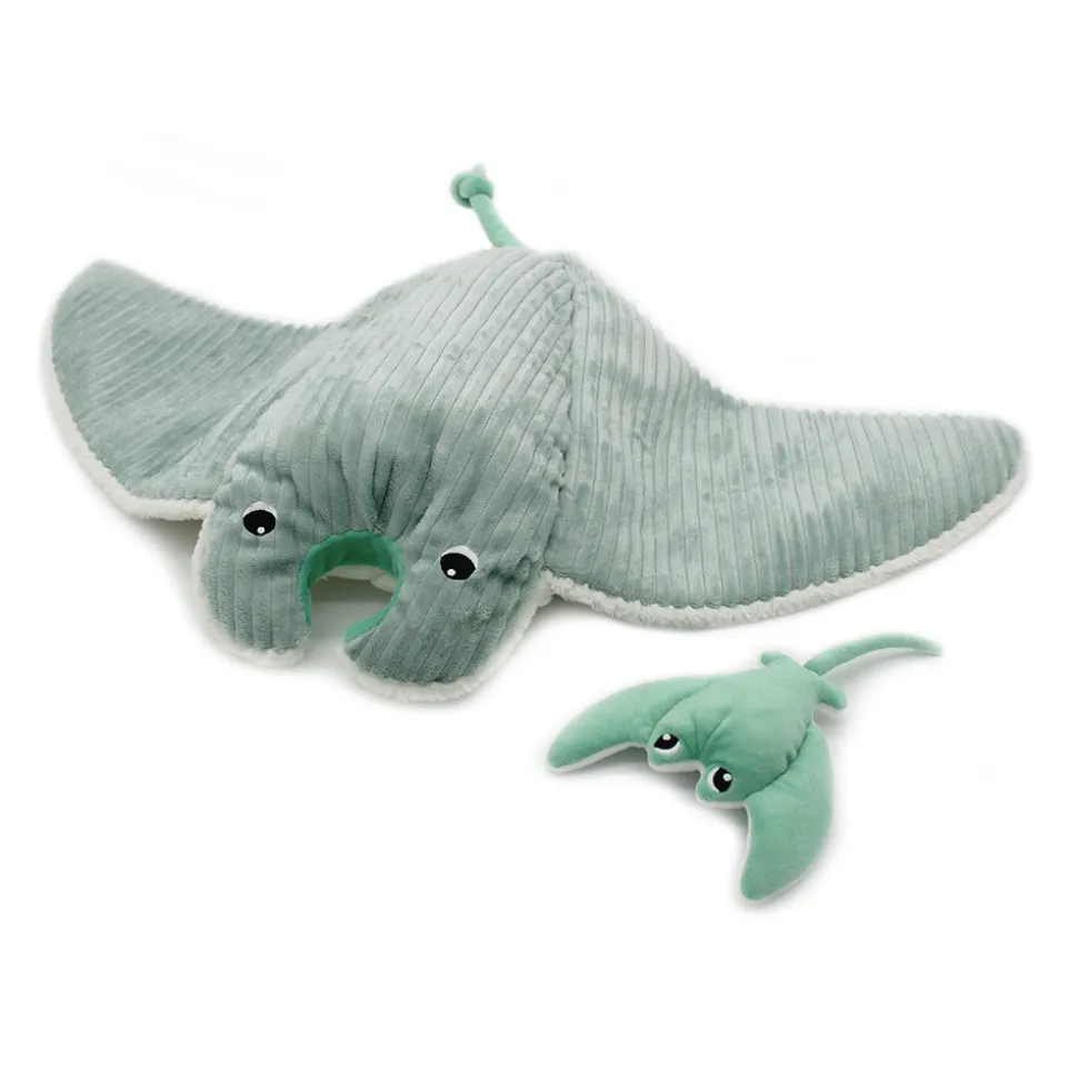 Peluche géante les ptipotos raie manta et son bébé mantalou menthe
