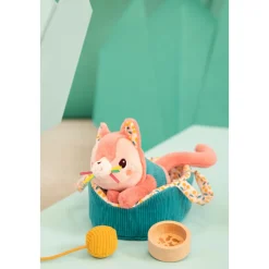 Peluche jeanne le chat et son panier
