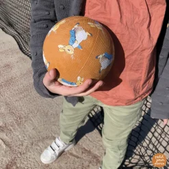 Petit ballon pierre lapin