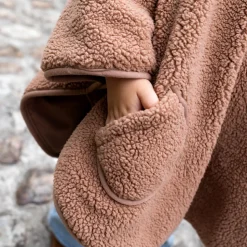 Poncho chaud de voyage teddy bouclette muffin
