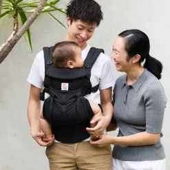 Porte bébé omni classic onyx black