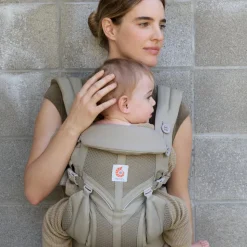 Porte bébé omni classic soft olive