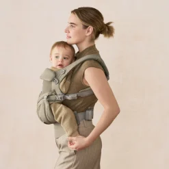 Porte bébé omni classic soft olive