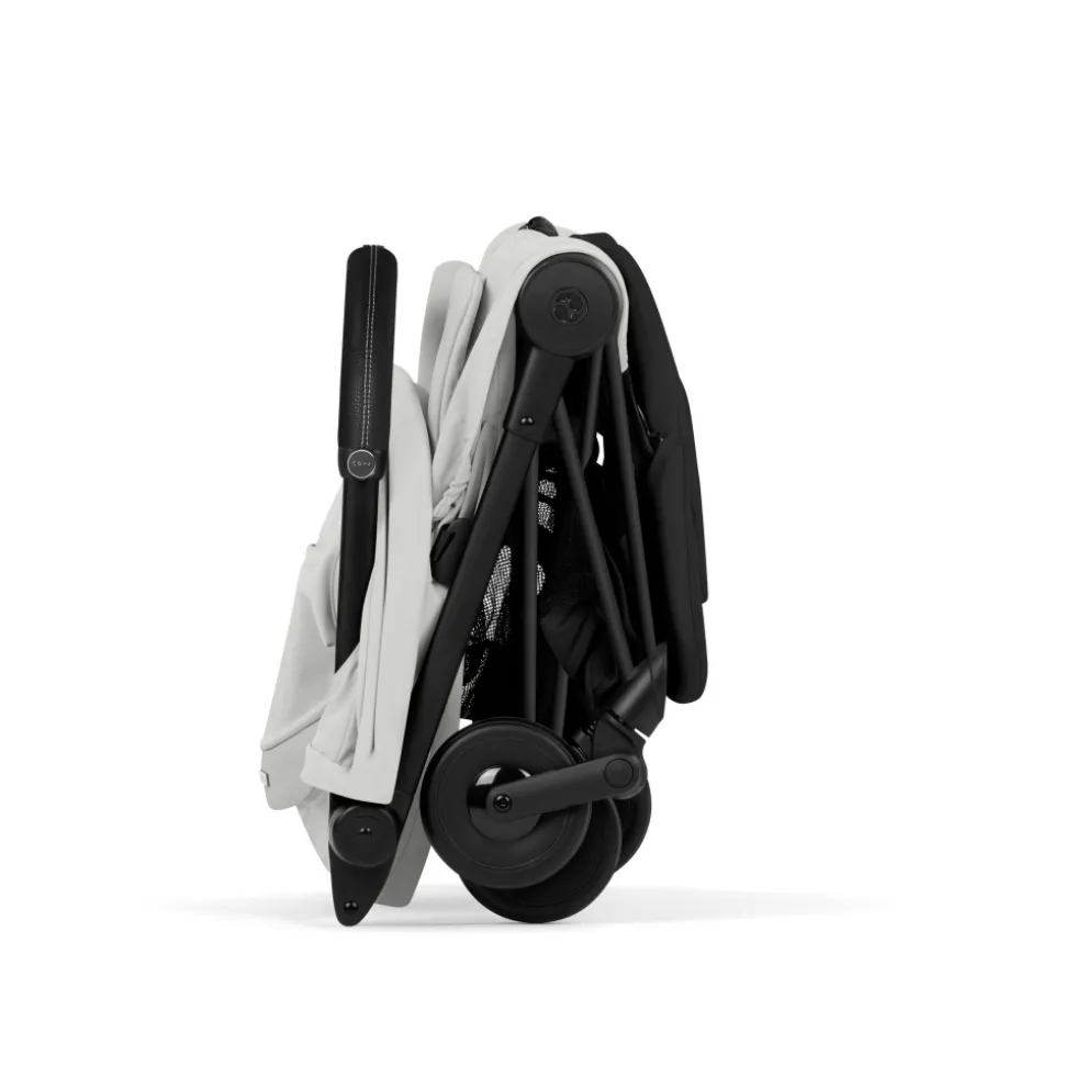 Poussette compacte voyage coya 2 style châssis matt black off white