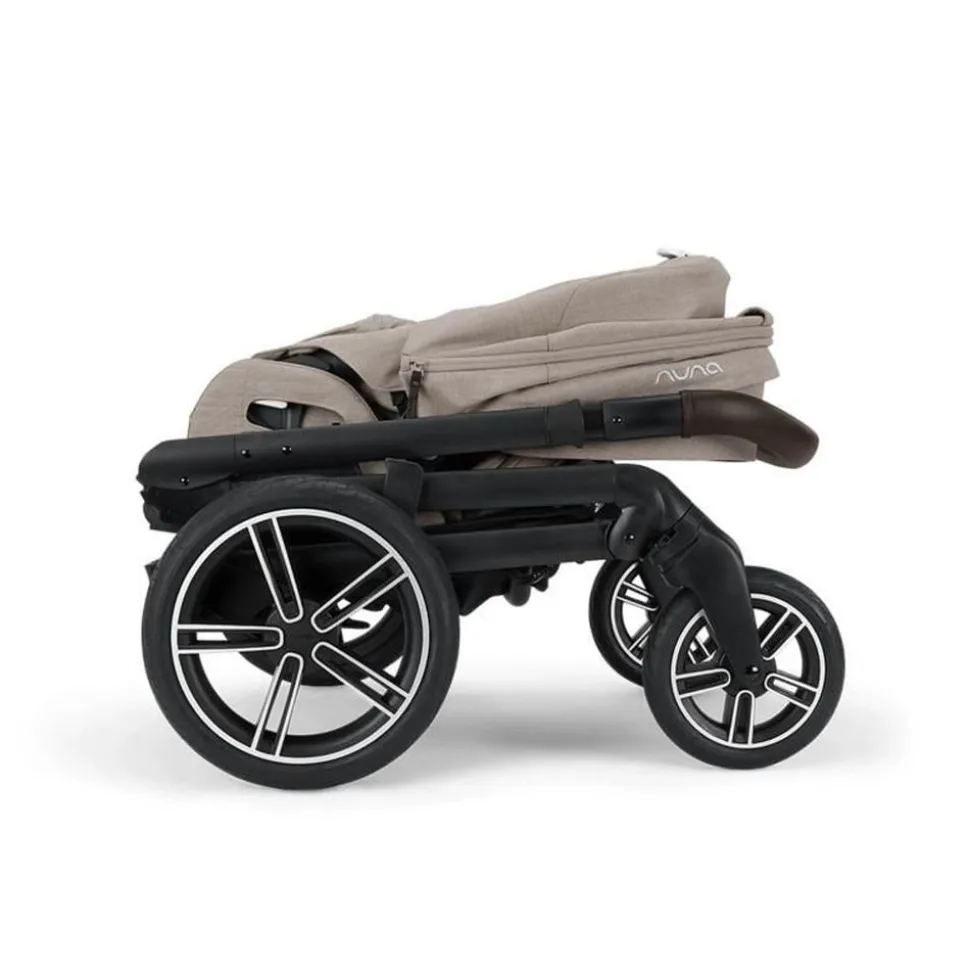 Poussette duo mixx next + siège auto arra flex chateau