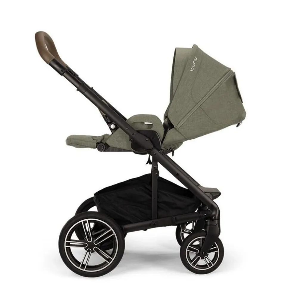 Poussette duo mixx next + siège auto arra flex pine