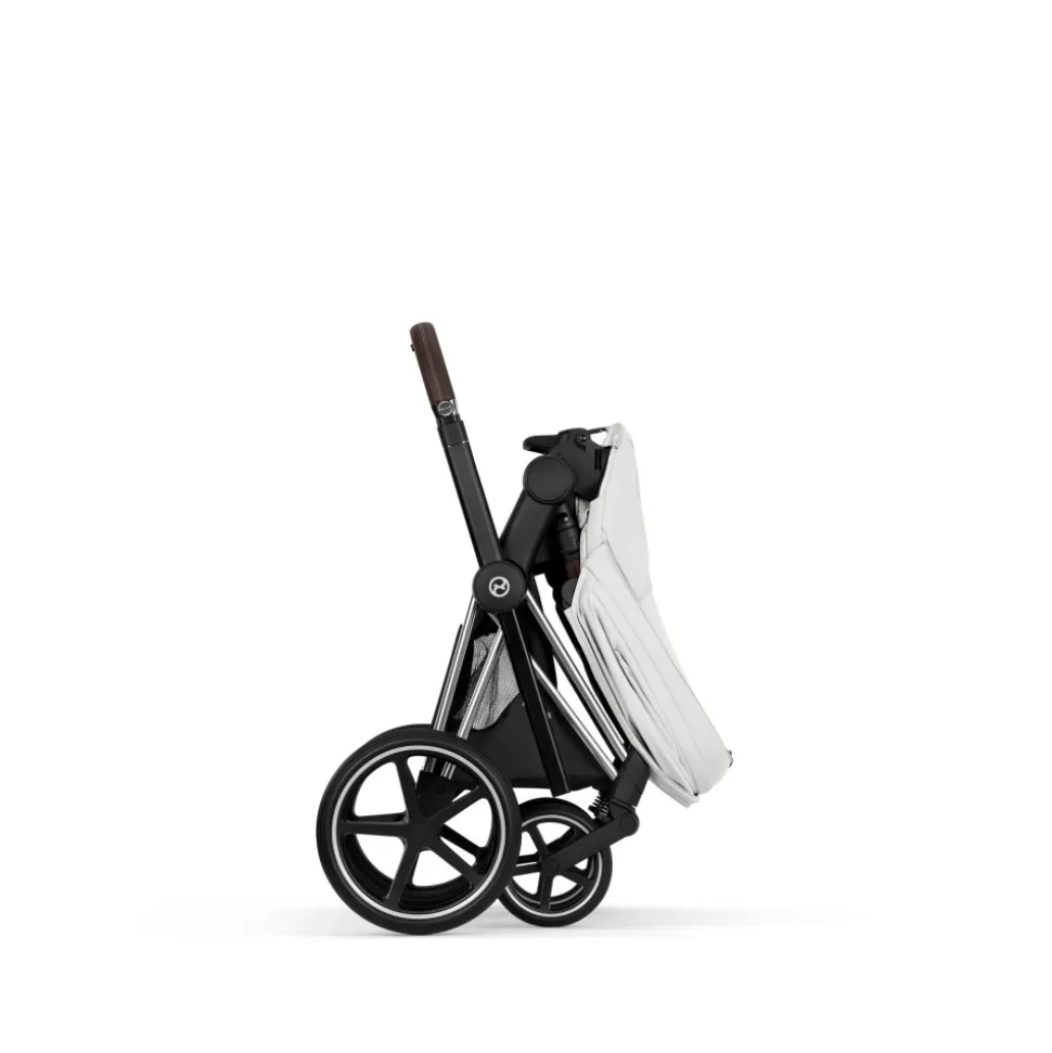 Poussette priam 5 off white châssis chrome