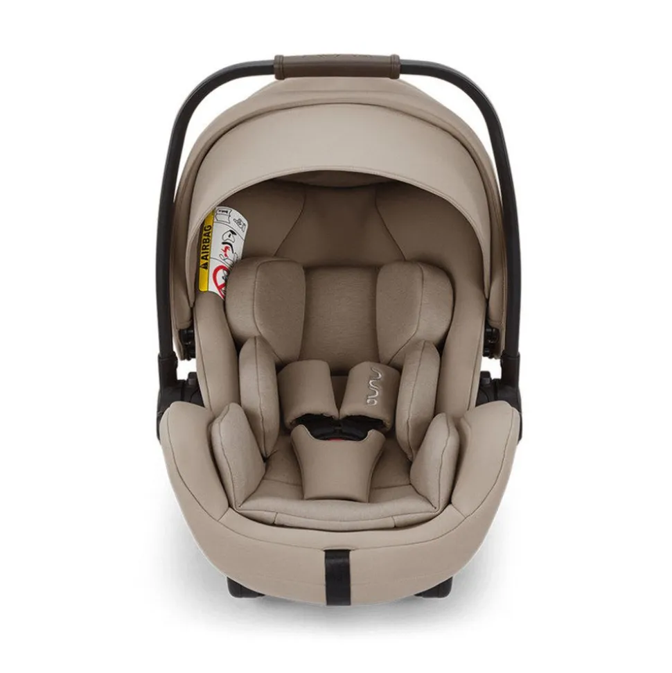 Poussette trio ixxa next + siège auto arra flex + nacelle lytl chateau