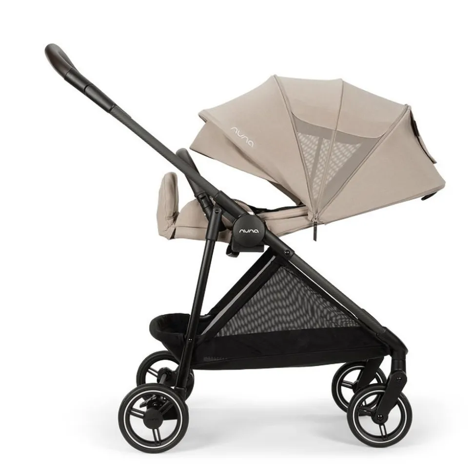 Poussette trio ixxa next + siège auto arra flex + nacelle lytl chateau