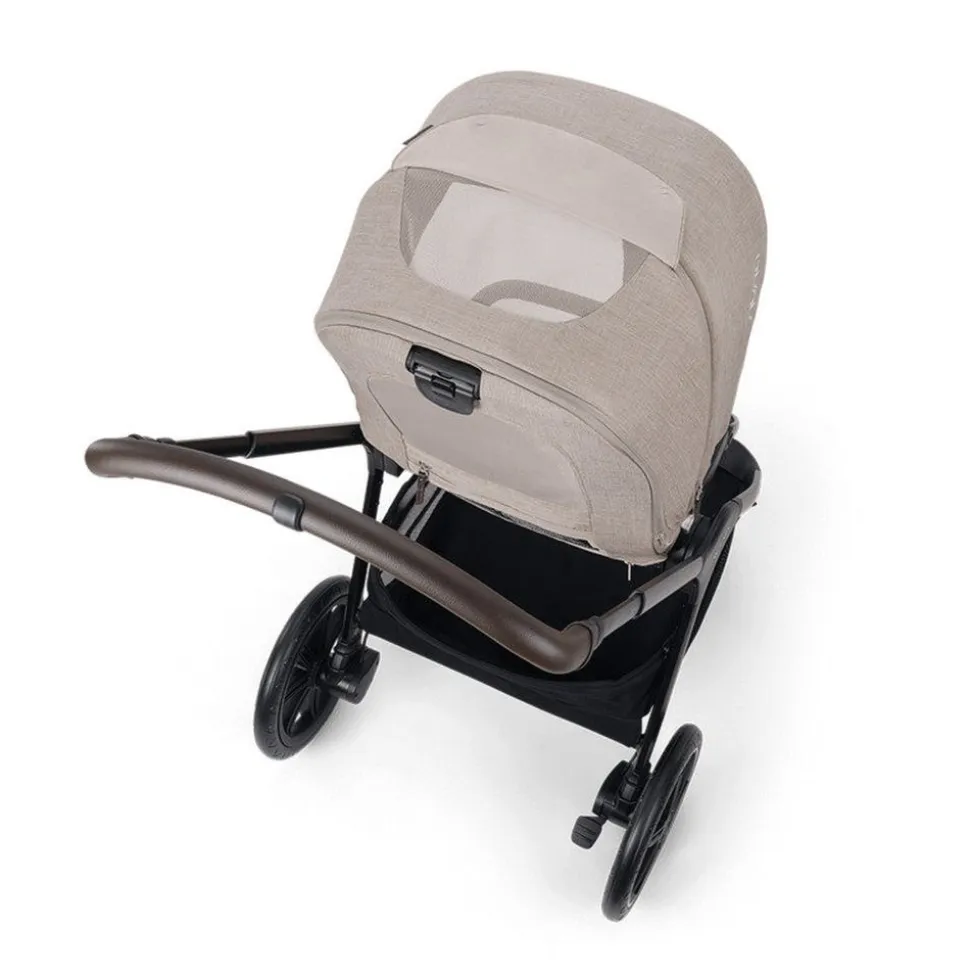 Poussette trio triv lx + siège auto arra flex + nacelle lytl chateau