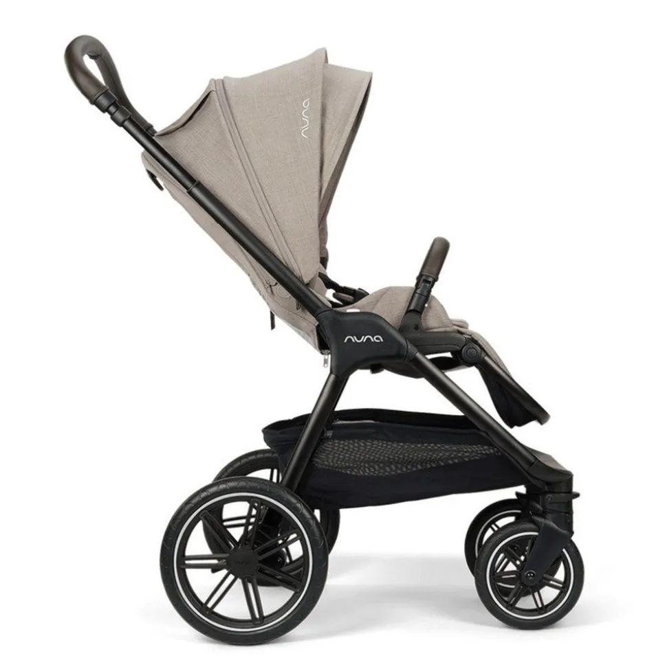 Poussette trio triv lx + siège auto arra flex + nacelle lytl chateau