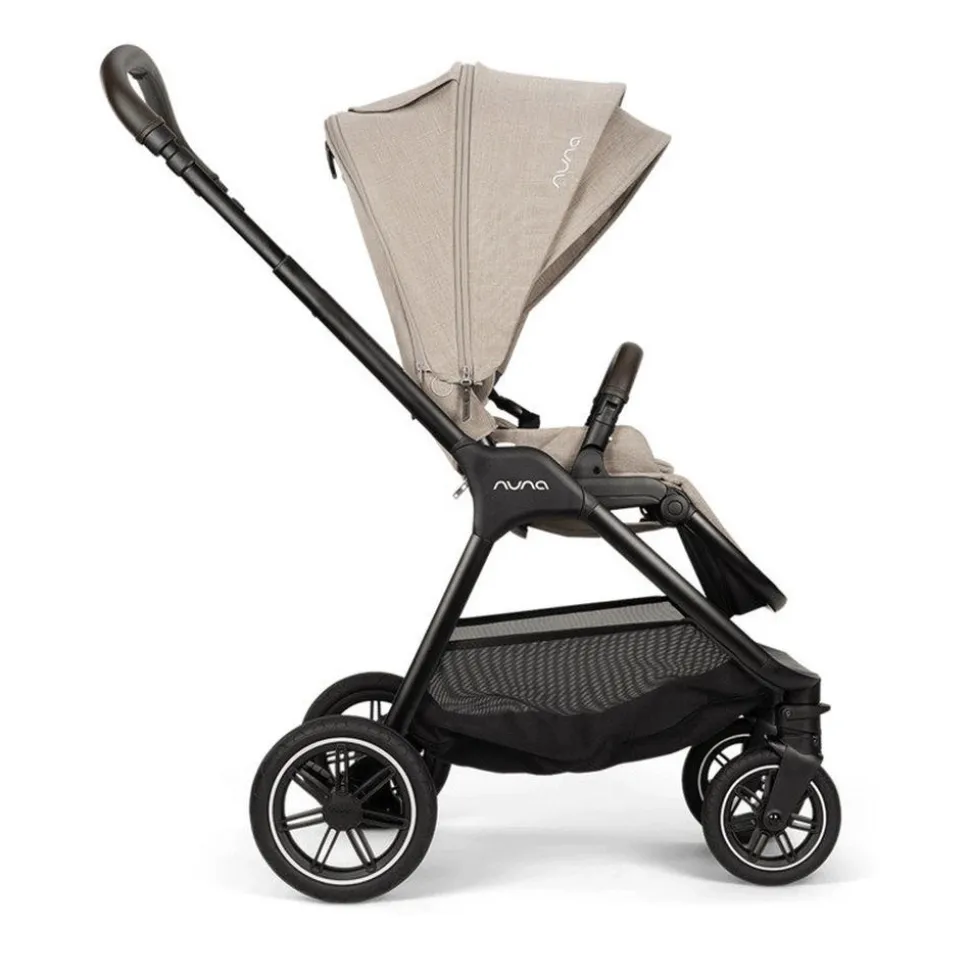Poussette trio triv next + siège auto pipa urbn + nacelle lytl chateau