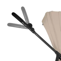 Poussette ultra légère melio carbon 6 almond beige