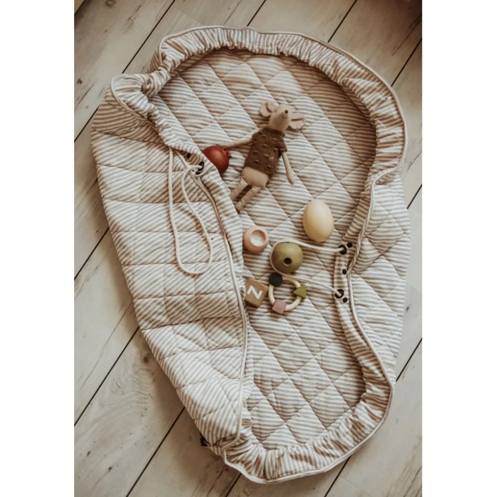 Sac à jouets / tapis d'éveil 2 en 1 noomad soft blue stripes