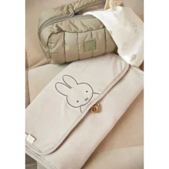 Tapis à langer nomade éponge miffy nougat