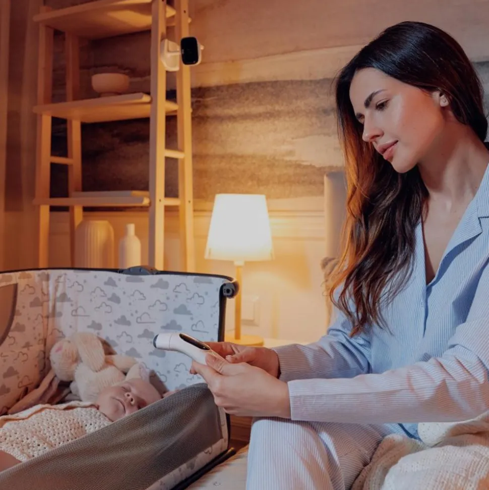 Thermomètre infrarouge sans contact feverscan