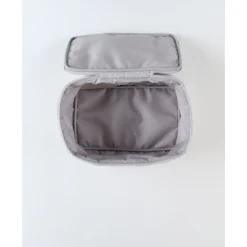Trousse de toilette en veloudoux gris clair