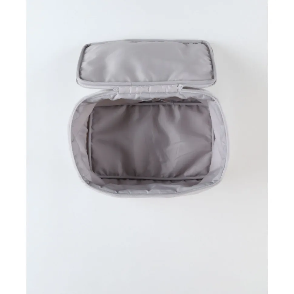 Trousse de toilette en veloudoux gris clair